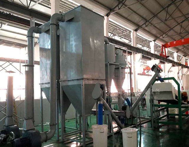 報廢后無從去處的電池用經(jīng)濟又環(huán)保的鋰電池回收設備線